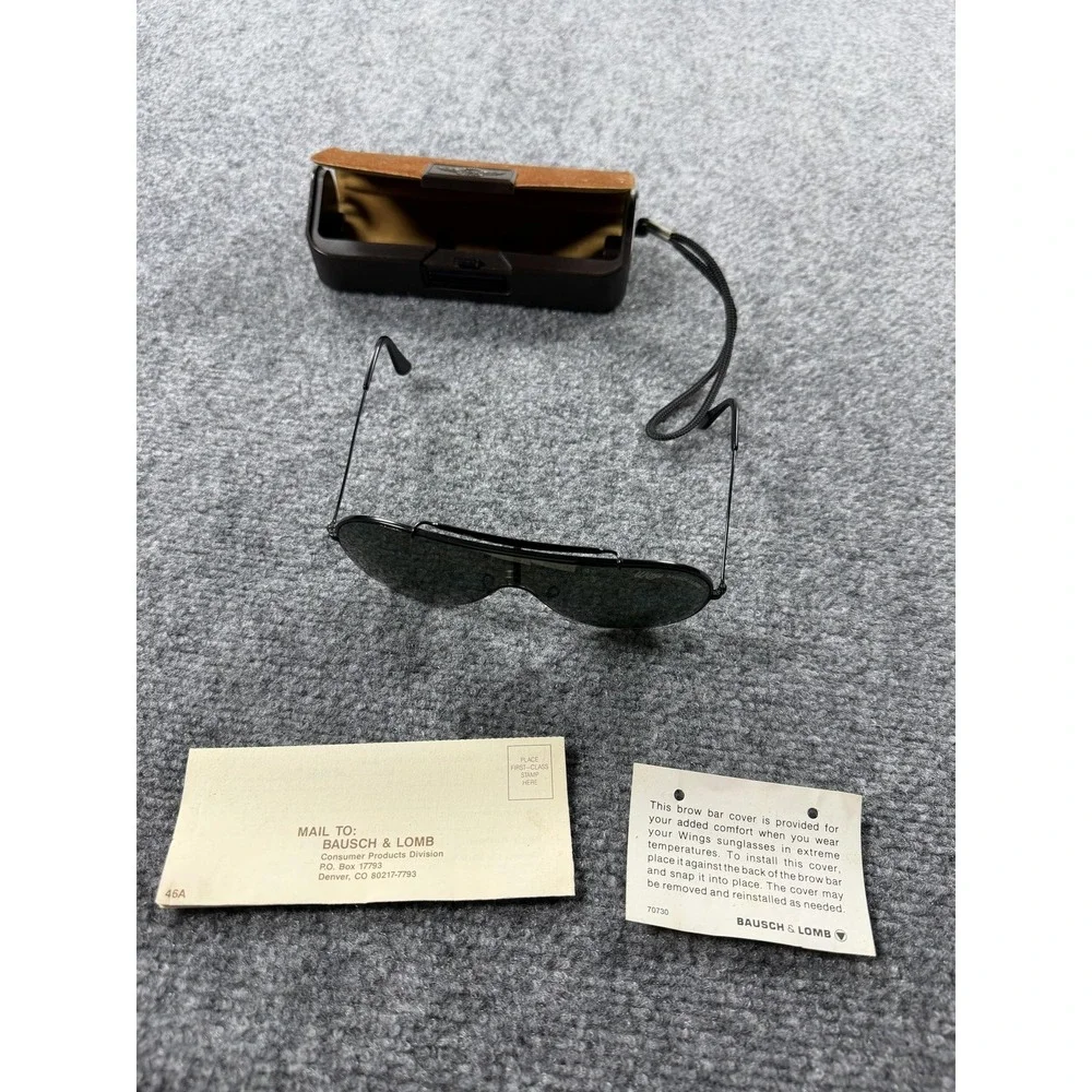 Vintage Ray Ban Bausch & Lomb Wings Sunglasses Mens Brow Bar B&L Case Paperwork